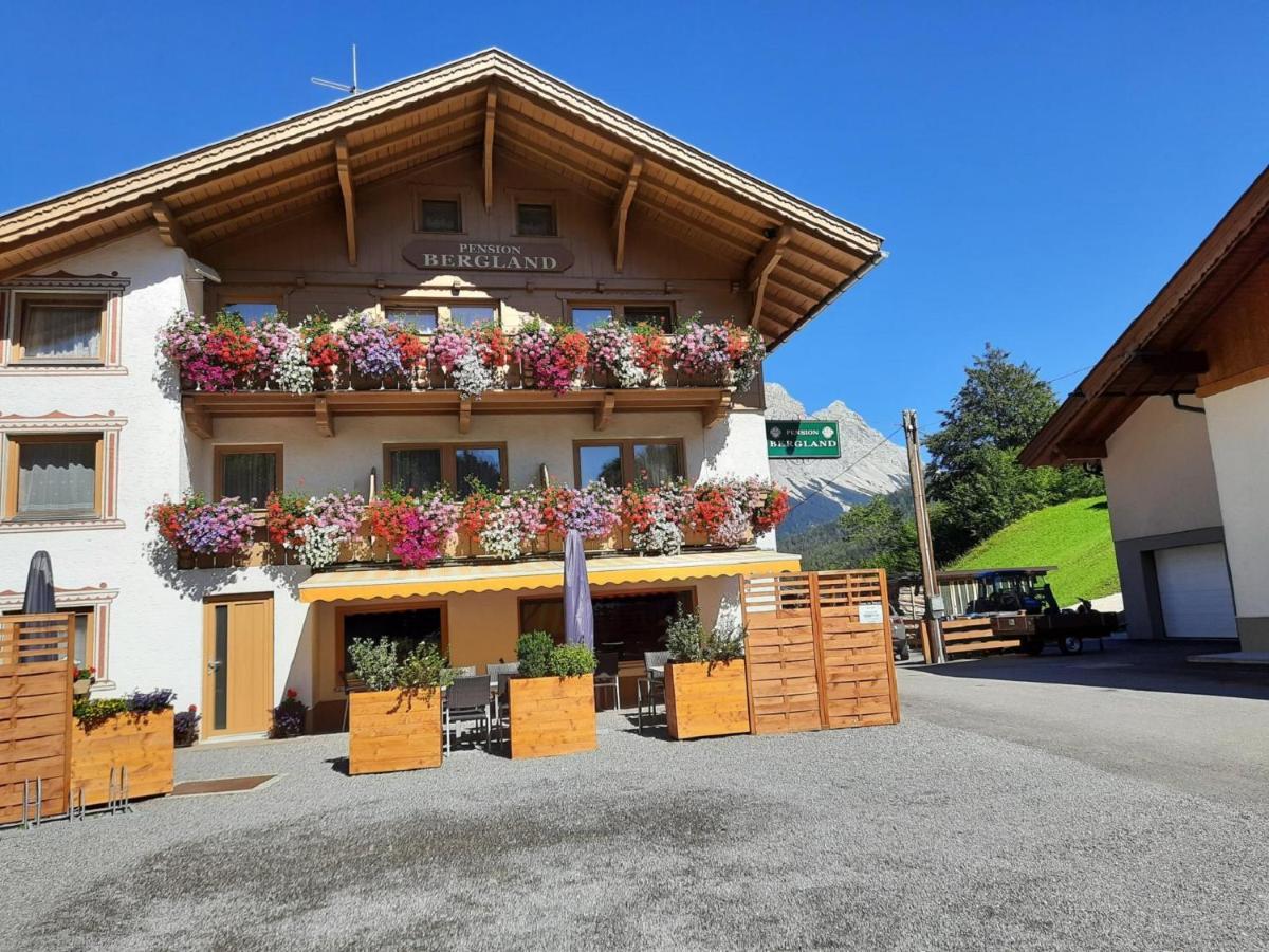 Pension Appartementhaus Bergland Biberwier Exterior photo